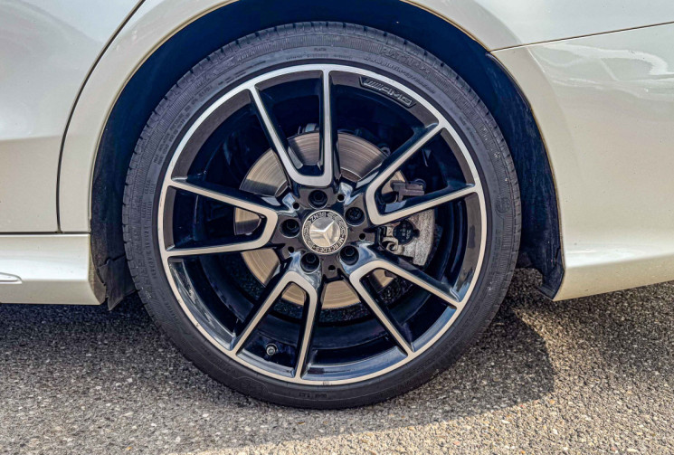 Mercedes CLASSE C BREAK 43 AMG 450 3.0 V6 4M 7G-TRO 367cv BVA Carbone 360° Attelage Head Display Bur