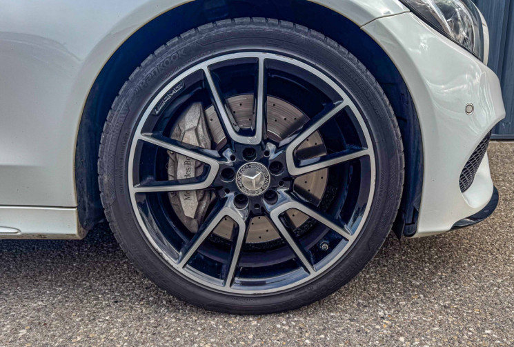 Mercedes CLASSE C BREAK 43 AMG 450 3.0 V6 4M 7G-TRO 367cv BVA Carbone 360° Attelage Head Display Bur