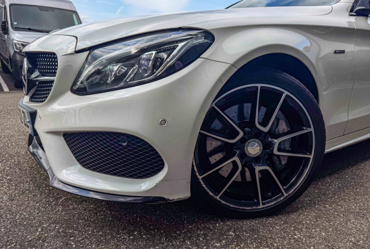 Mercedes CLASSE C BREAK 43 AMG 450 3.0 V6 4M 7G-TRO 367cv BVA Carbone 360° Attelage Head Display Bur