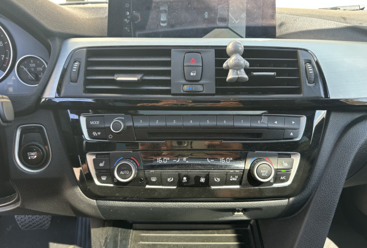 BMW Série 3 (F30) LCI 330e 2.0 TPT 252 CH Plug in Hybrid  BVA PACK M