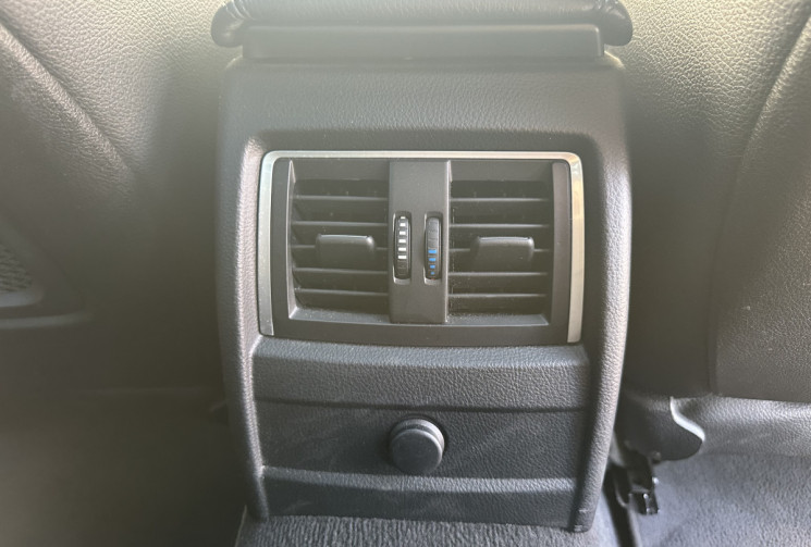 BMW Série 3 (F30) LCI 330e 2.0 TPT 252 CH Plug in Hybrid  BVA PACK M