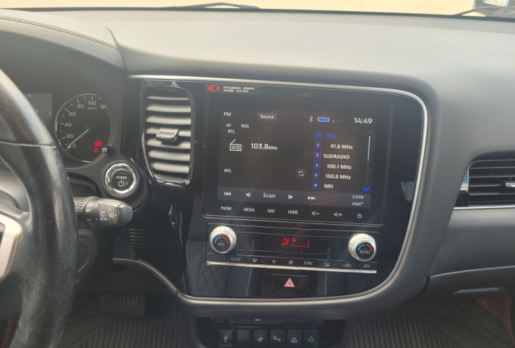 Mitsubishi OUTLANDER 2.4 PHEV 224 TWIN MOTOR 4WD INSTYLE PLUG IN HYBRID 
