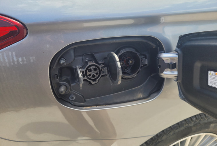 Mitsubishi OUTLANDER 2.4 PHEV 224 TWIN MOTOR 4WD INSTYLE PLUG IN HYBRID 
