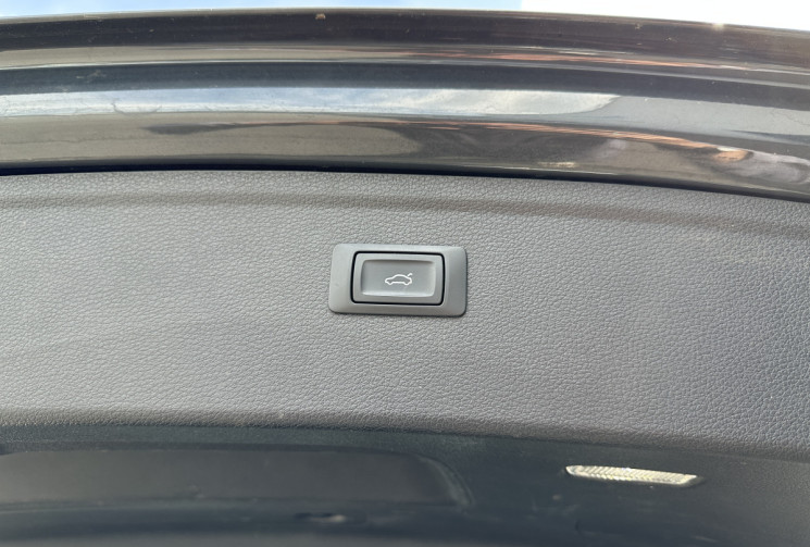 Audi Q5 2.0 TDI Quattro S-Tronic7 190 CV DESIGN