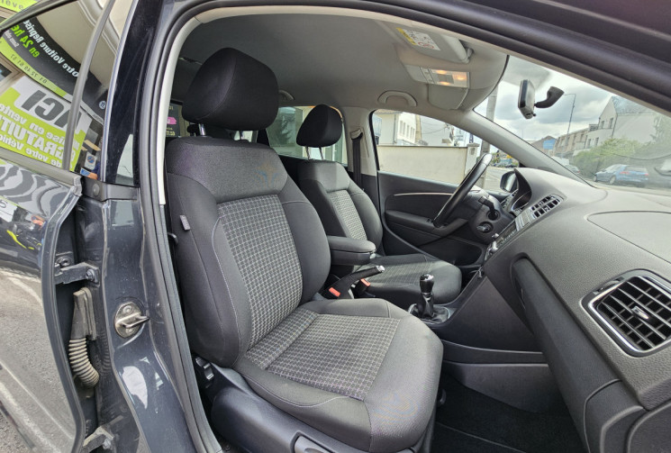 Volkswagen Polo 1.4 TDI 75 ch BlueMotion Technology Confortline 5p