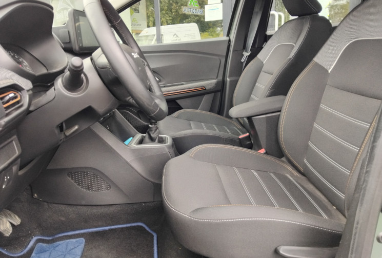 Dacia Sandero STEPWAY 1.0 TCE 110 EXPRESSION - PREMIERE MAIN