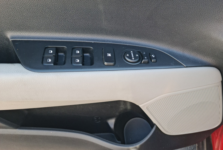 Kia STONIC 1.0 T-GDI PREMIUM DCT7