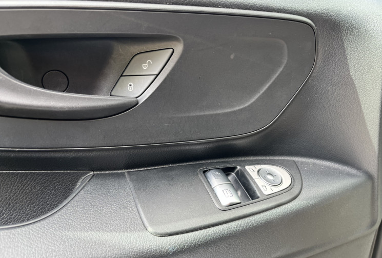 Mercedes Vito Mixto 114 CDI Compact Select 9G-Tronic 4x4
