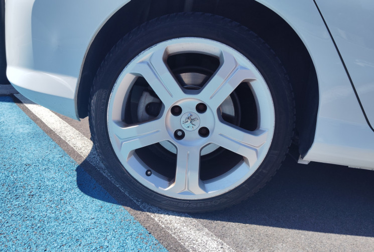 Peugeot 308 1.6 THP 16v 200ch GTi 5p