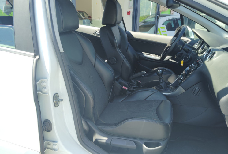Peugeot 308 1.6 THP 16v 200ch GTi 5p
