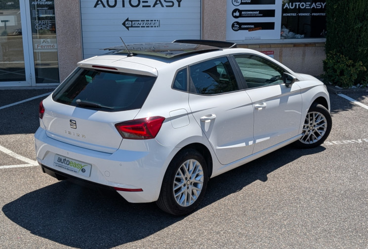 SEAT Ibiza 1.0 EcoTSI 95ch Urban TOIT OUVRANT / FEUX LED / CARPLAY
