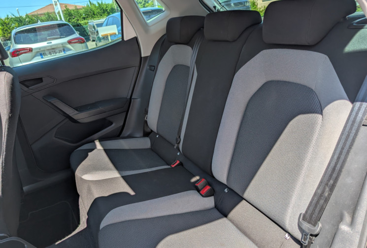 SEAT Ibiza 1.0 EcoTSI 95ch Urban TOIT OUVRANT / FEUX LED / CARPLAY