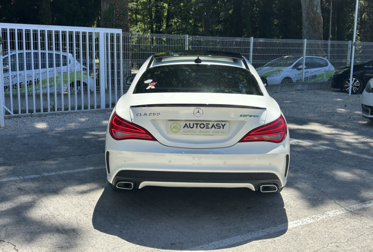 Mercedes CLA Coupé 250 2.0 i Turbo 7G-DCT 211 Fascination Sièges chauffants / Entretien Mercedes