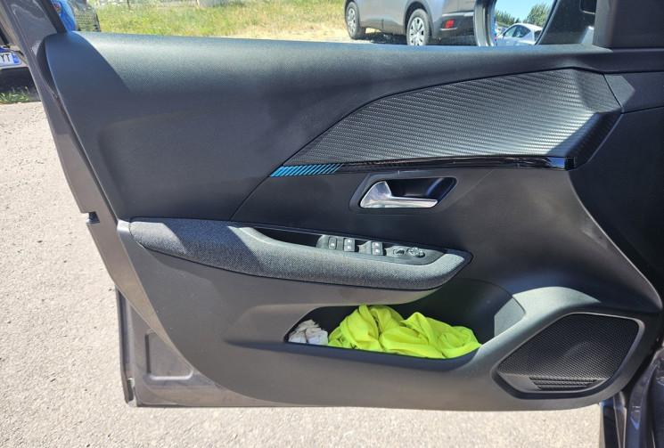 Peugeot 208 II 1.2i 75 STYLE 5P