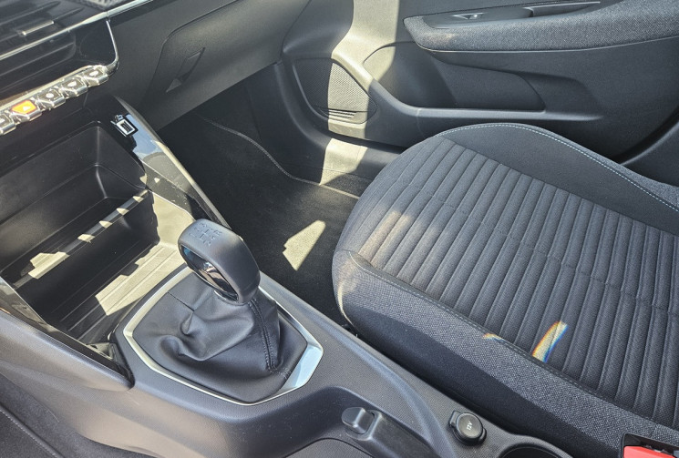 Peugeot 208 II 1.2i 75 STYLE 5P