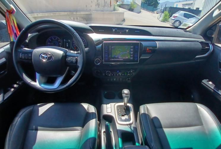 Toyota HILUX (GUN 1./35) 2.4 D-4D 16V DPF Pickup double cabine AWD LOUNGE