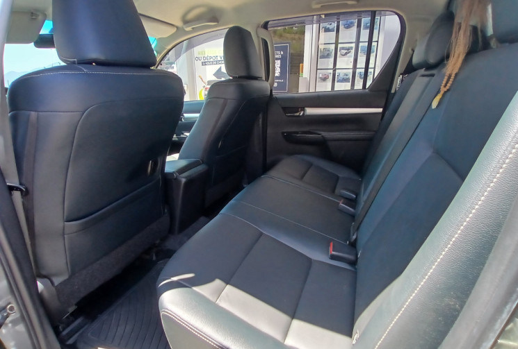 Toyota HILUX (GUN 1./35) 2.4 D-4D 16V DPF Pickup double cabine AWD LOUNGE