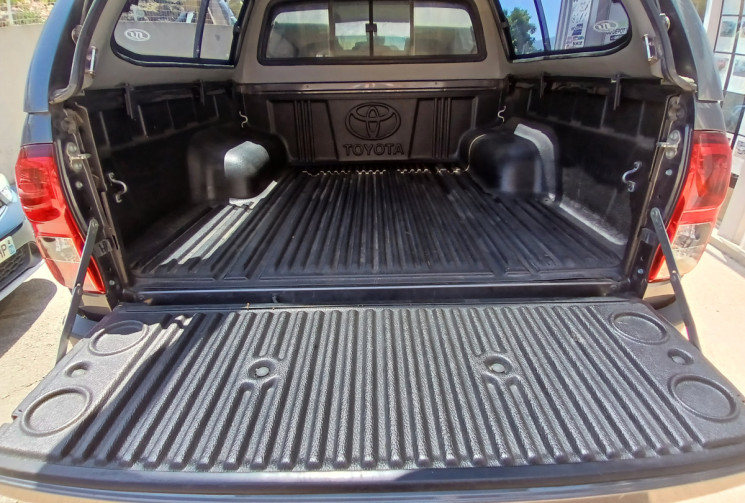 Toyota HILUX (GUN 1./35) 2.4 D-4D 16V DPF Pickup double cabine AWD LOUNGE