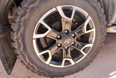 Toyota HILUX (GUN 1./35) 2.4 D-4D 16V DPF Pickup double cabine AWD LOUNGE