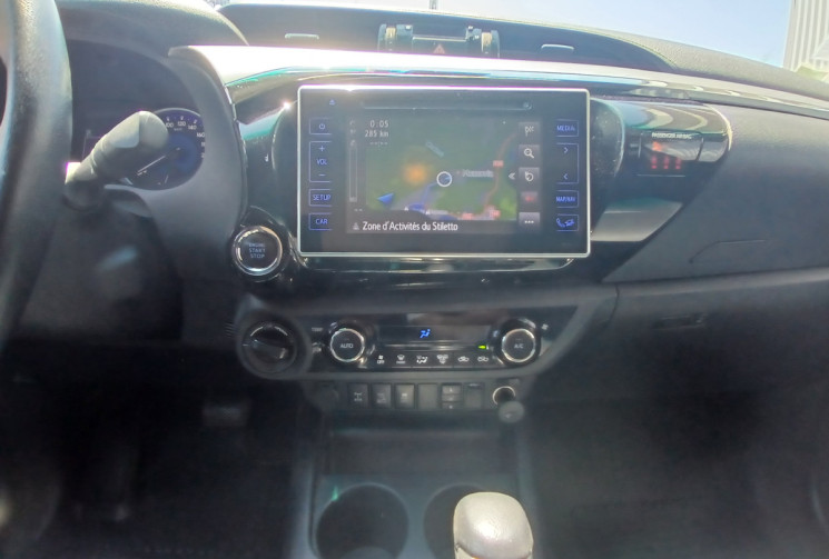 Toyota HILUX (GUN 1./35) 2.4 D-4D 16V DPF Pickup double cabine AWD LOUNGE
