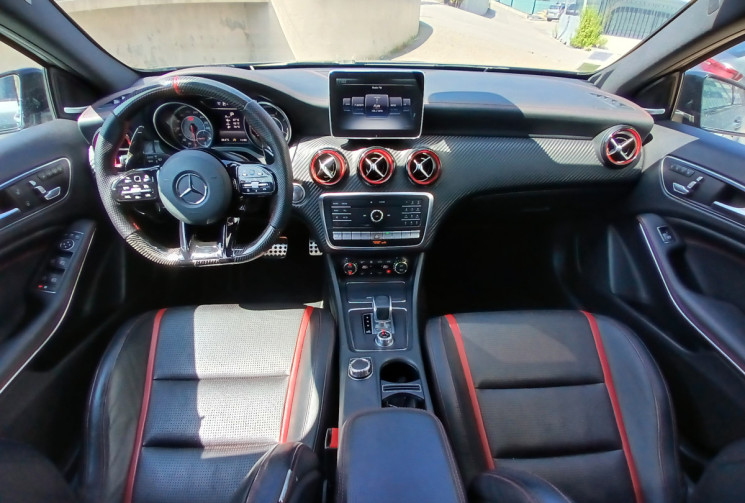 Mercedes Classe A 45 AMG 2.0 Ti 16V 4MATIC 7G-DCT 381