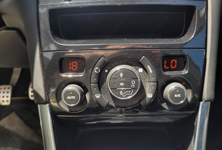 Peugeot 308 1.6 THP 200 GTI