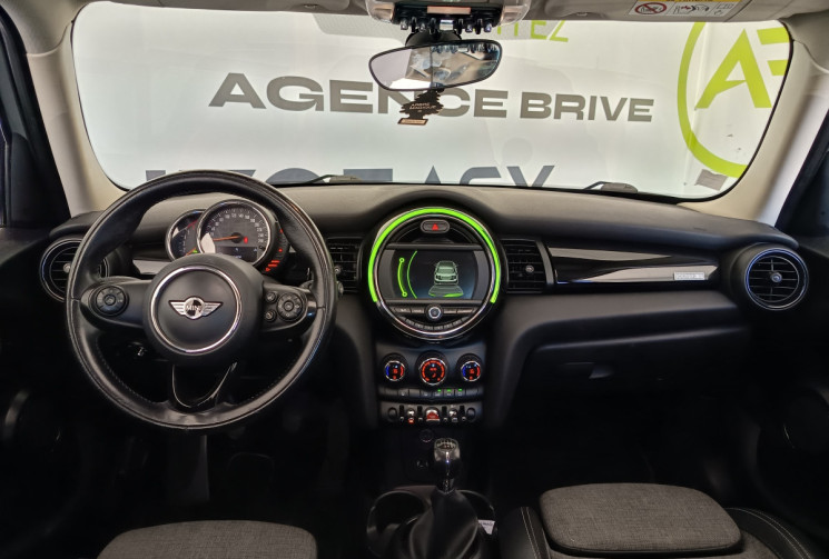 Mini MINI 5 PORTES II 1.5 Cooper D 116ch FINITION SHOREDITCH OPTION TOIT OUVRANT ELECTR