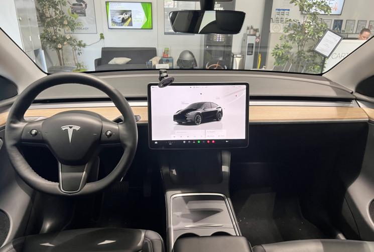 Tesla Model Y DUAL MOTOR LONG RANGE LR - GRANDE AUTONOMIE AWD