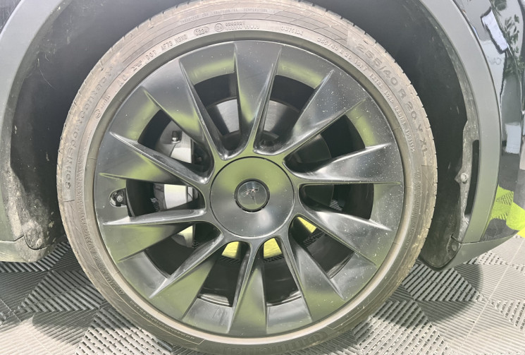 Tesla Model Y DUAL MOTOR LONG RANGE LR - GRANDE AUTONOMIE AWD