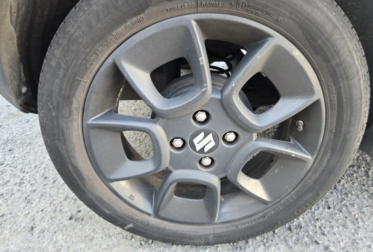 Suzuki IGNIS 1.2 Dualjet 90ch Hybrid SHVS Pack * Régulateur * sièges chauffant * entretien à jour * 
