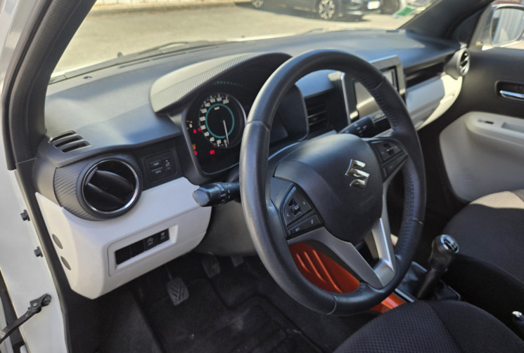 Suzuki IGNIS 1.2 Dualjet 90ch Hybrid SHVS Pack * Régulateur * sièges chauffant * entretien à jour * 