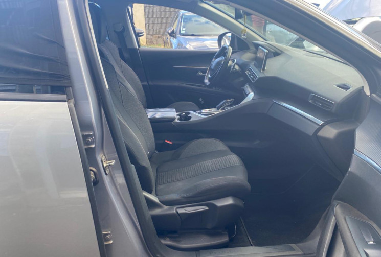 Peugeot 3008  II 1.6 BlueHDi EAT6 120 cv  ACTIVE