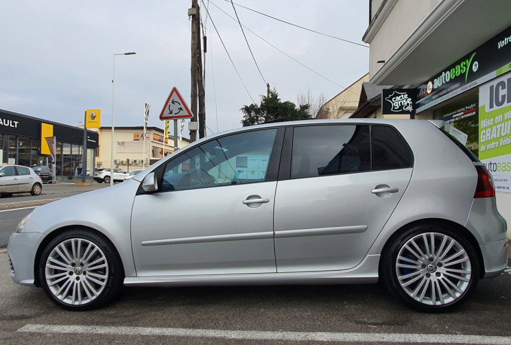 Volkswagen Golf 3.2 V6 250 ch R32 4Motion DSG6 5p Toit ouvrant Cuir F1 Recaro  2 ème Main