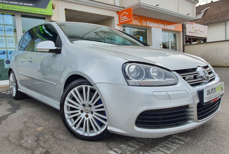 Volkswagen Golf 3.2 V6 250 ch R32 4Motion DSG6 5p Toit ouvrant Cuir F1 Recaro Distribution Neuve Volkswagen Golf 3.2 V6 250 ch R32 4Motion DSG6 5p Toit ouvrant Cuir F1 Recaro Distribution Neuve