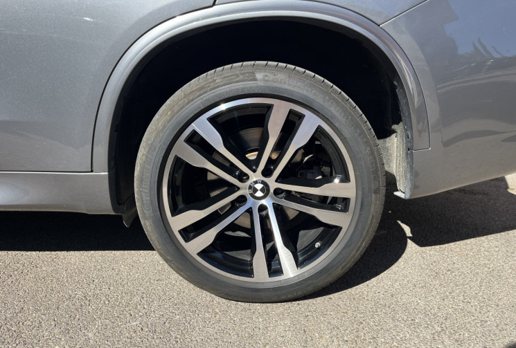 BMW X5 M50D