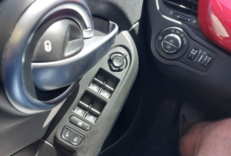FIAT 500X 1.4 Multiair 140 CH CROSS POPSTAR 1 ere Main