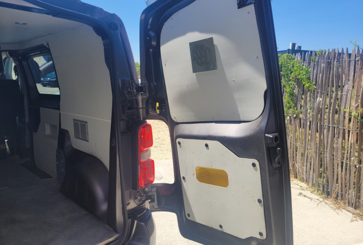 Peugeot Expert FGN TOLE STANDARD BLUEHDI 150 S&S BVM6 PREMIUM PACK