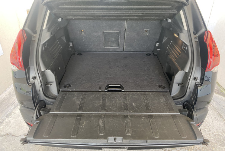 Peugeot 3008 Phase 2 1.6 BlueHDi STYLE 120 cv