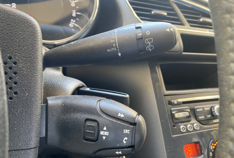 Peugeot 3008 Phase 2 1.6 BlueHDi STYLE 120 cv