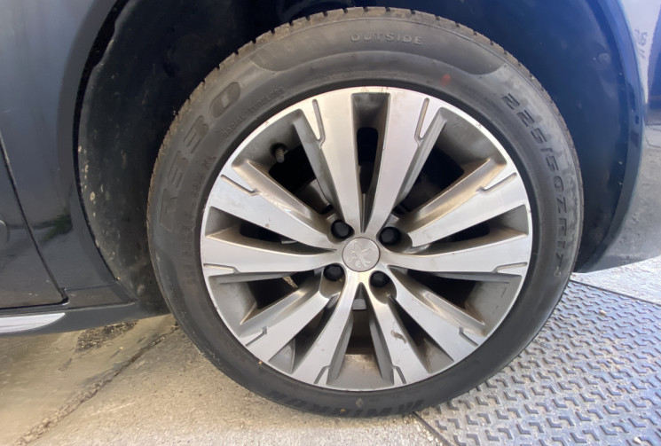 Peugeot 3008 Phase 2 1.6 BlueHDi STYLE 120 cv