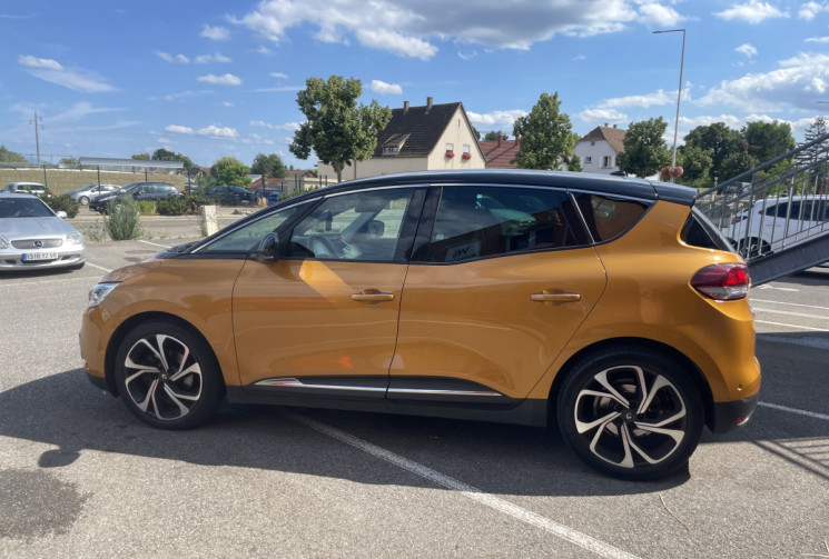 Renault Scénic 1.7 Blue dCi 120ch INTENS EDC