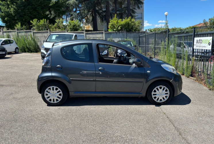 Citroën C1 1.0 / 68 ch / Confort / Clim