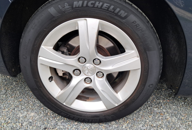 Peugeot 508 2.0 HDi 140ch FAP BVM6 BUSINESS PACK - TBE - SUIVI ENTRETIENT -DISTI OK - GARANTIE 6 M