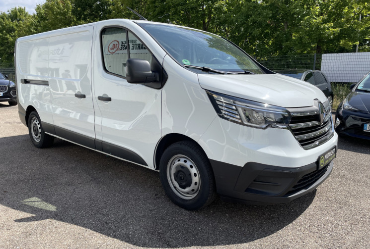 Renault Trafic L2H1 3T 2.0 Blue dCi 110 ch * Garantie constructeur *32000 km * Etat neuf  