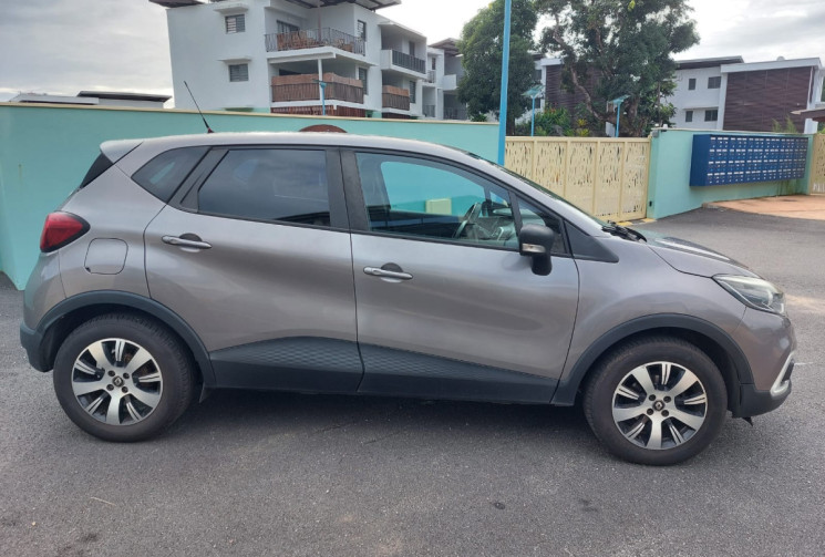 Renault Captur 0.9 TCe 90ch energy Business Euro6c // Bon état // Peu Kilométrée