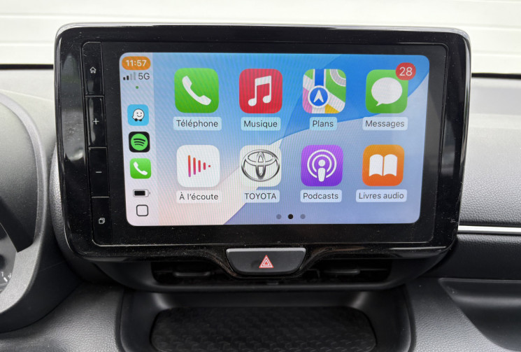 Toyota Yaris 116cv Dynamic MC24 Hybride * Carplay Sans fil * Caméra * Clim Auto * Made in France