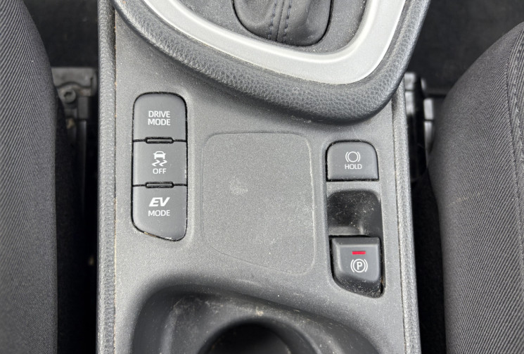Toyota Yaris 116cv Dynamic MC24 Hybride * Carplay Sans fil * Caméra * Clim Auto * Made in France