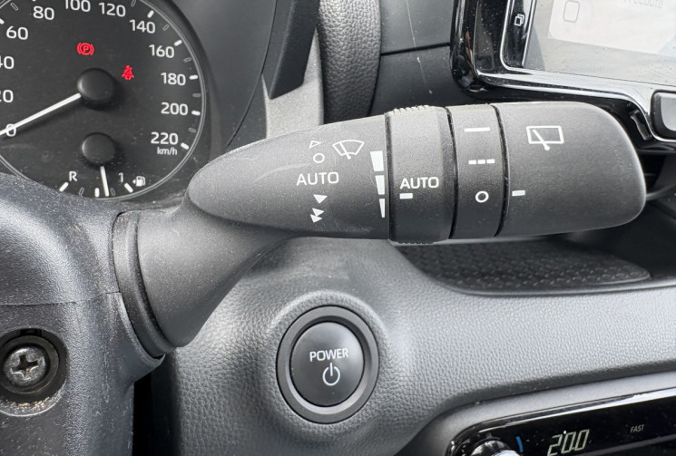 Toyota Yaris 116cv Dynamic MC24 Hybride * Carplay Sans fil * Caméra * Clim Auto * Made in France