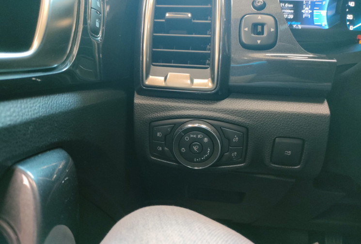 Ford Ranger 2.0 TDCI 213CH DOUBLE CABINE WILDTRAK BVA10 couvre benne électrique 
