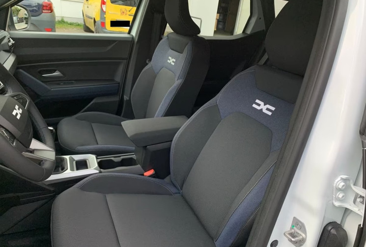 Dacia Duster 1.2 TCE MILD HYBRID 130 CH JOURNEY 4X2 0KMS / GARANTIE CONSTRUCTEUR 